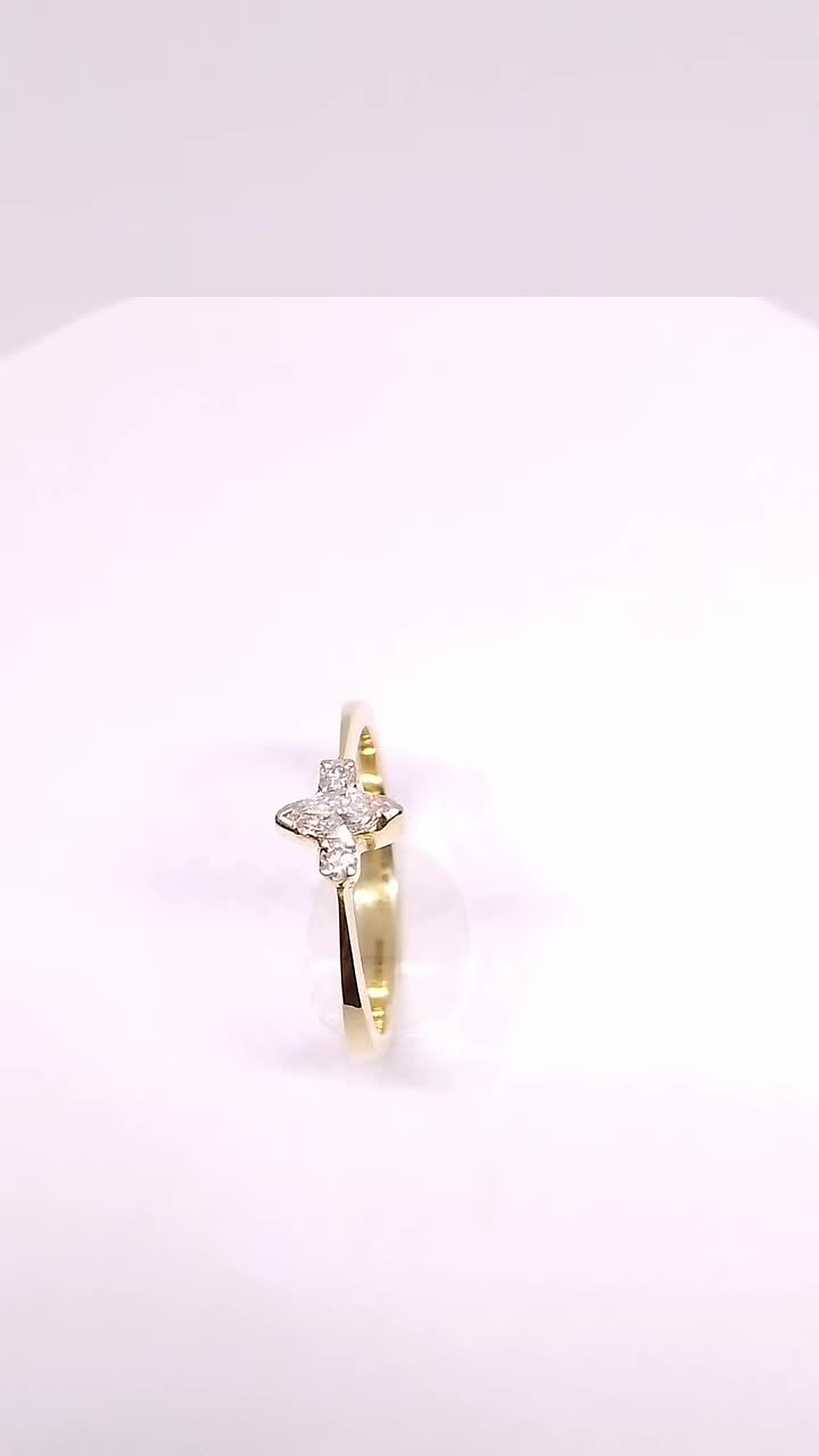 Gold Diamond Ring